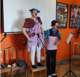 Zdjęcie_15_Występ_klaunów_z_Fundacji_Czerwone_Noski.png